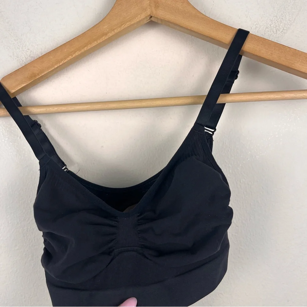 SKIMS BLACK SEAMLESS‎ SCULPT BRALETTE SIZE XXS/XS - Picture 3 of 7